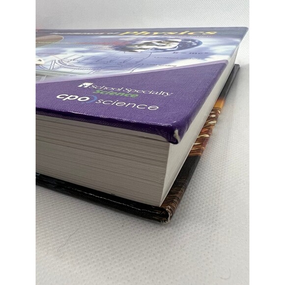 Foundation of Physics Tom Hsu 2nd Edition (Bx X) - Picture 4 of 6